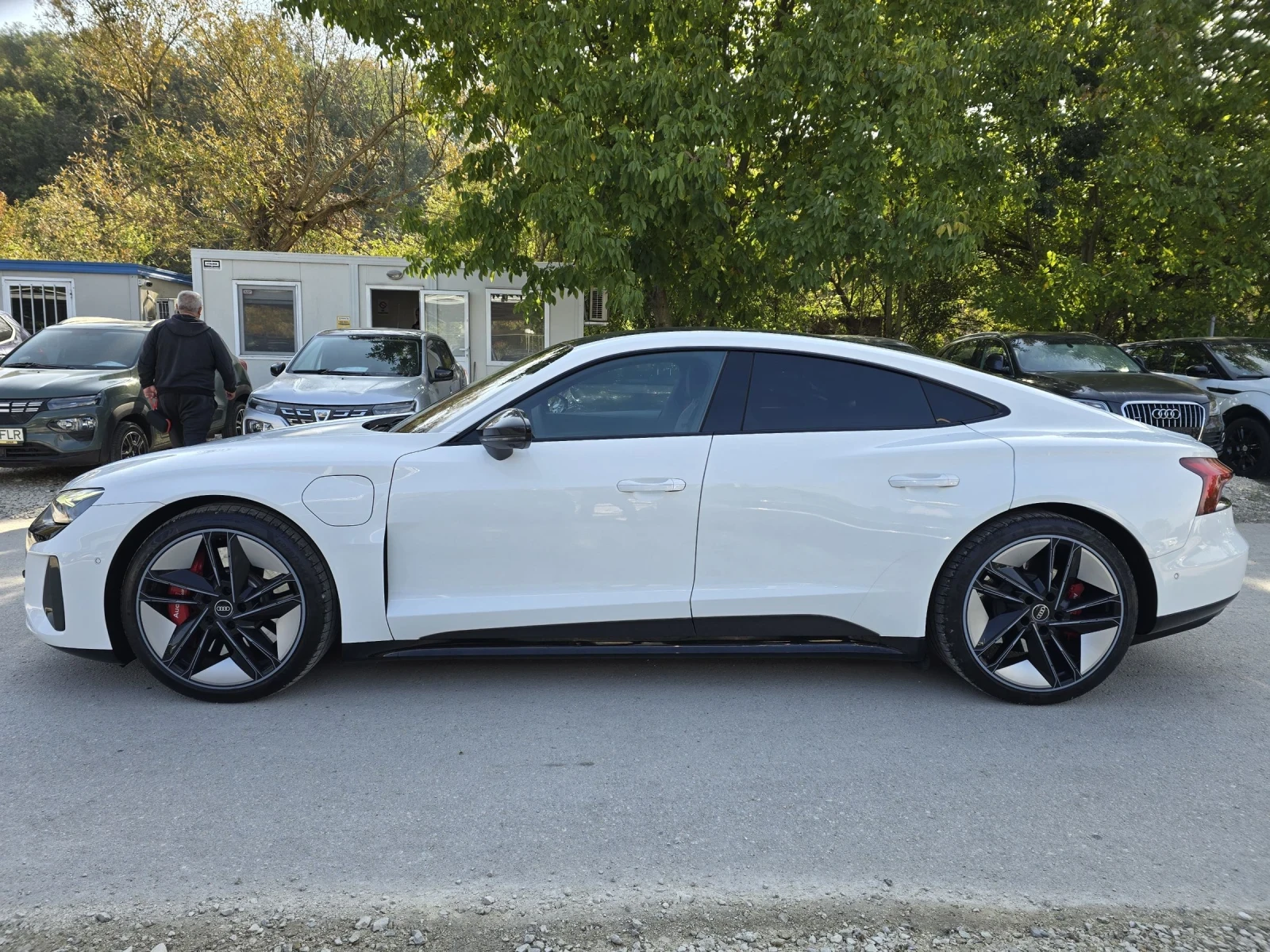 Audi E-Tron GT RS QUATTRO  | Mobile.bg   7