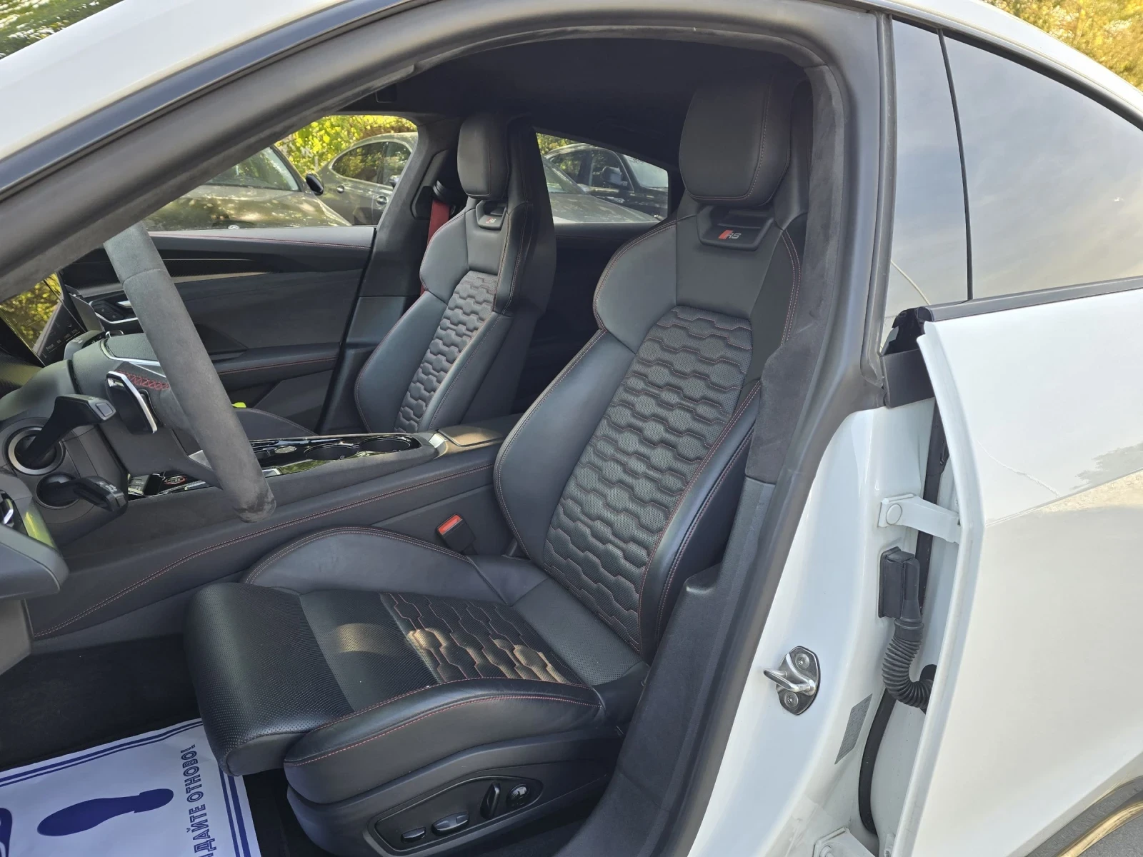 Audi E-Tron GT RS QUATTRO  | Mobile.bg   10