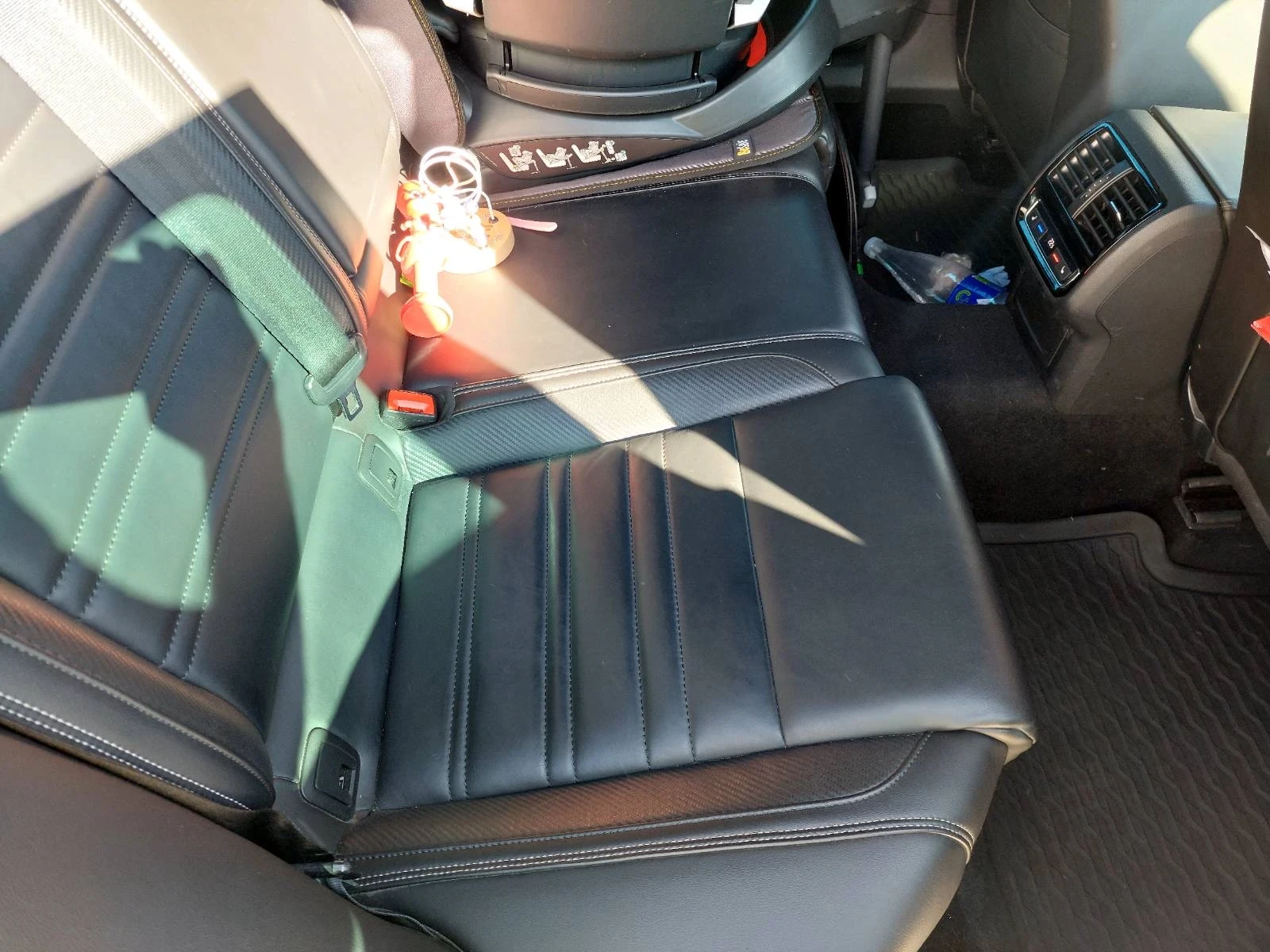 VW Passat R Line MATRIX - изображение 10