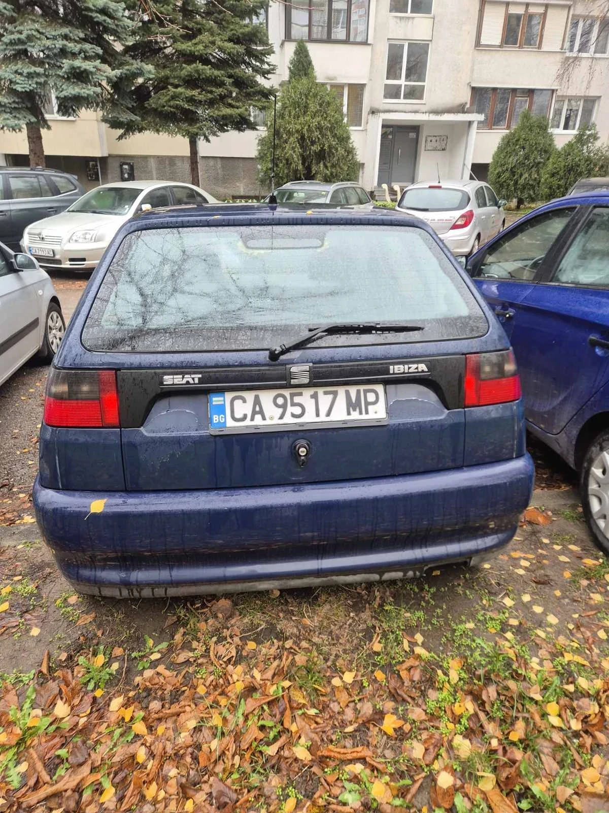 Seat Ibiza 1000, снимка 4 - Автомобили и джипове - 53885167