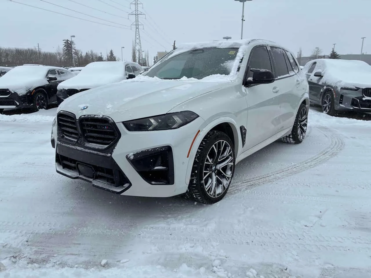 BMW X5M COMPETITION * ДИСТРОНИК* 360 КАМЕРА* ОБУХВАНЕ* 