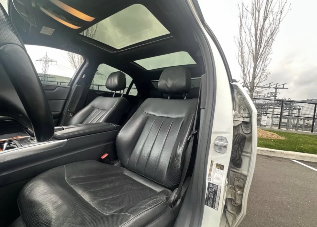 Mercedes-Benz E 350 AMG * ОБДУХВАНЕ * ПАНО * МАСАЖ * HARMON KARDON * , снимка 7 - Автомобили и джипове - 54442045