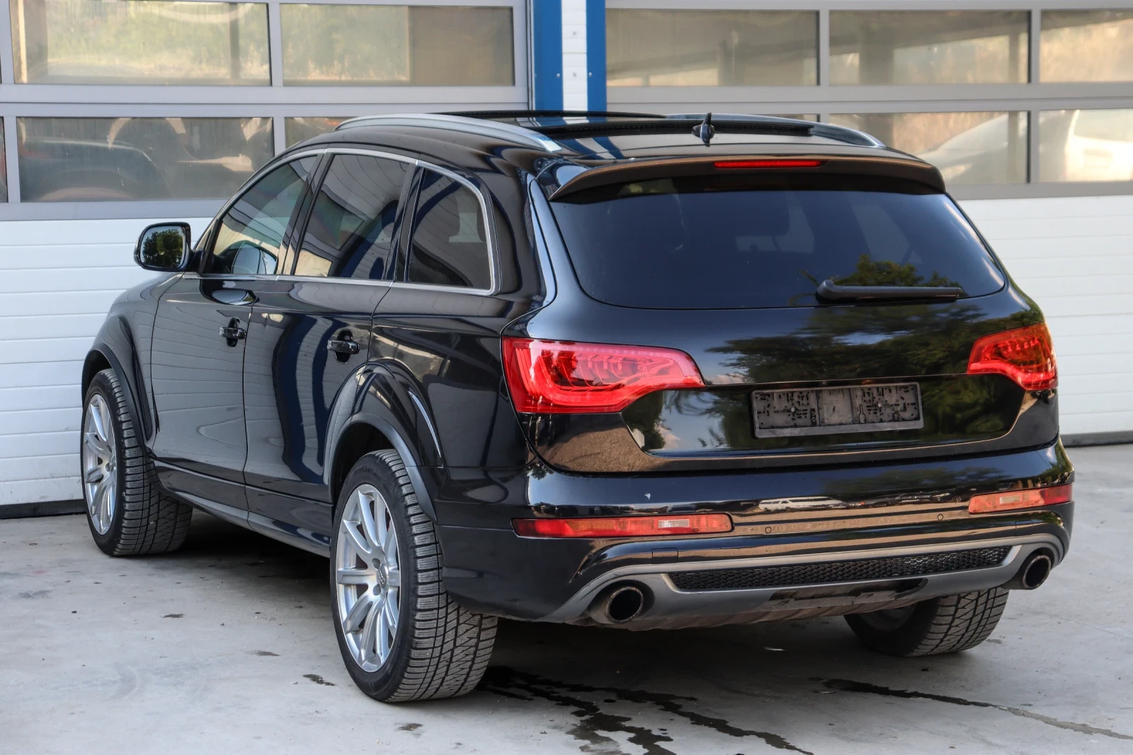 Audi Q7 4.2TDI3xSlineDistronicBosePano7mKeylessActiveSound, снимка 7 - Автомобили и джипове - 55003465
