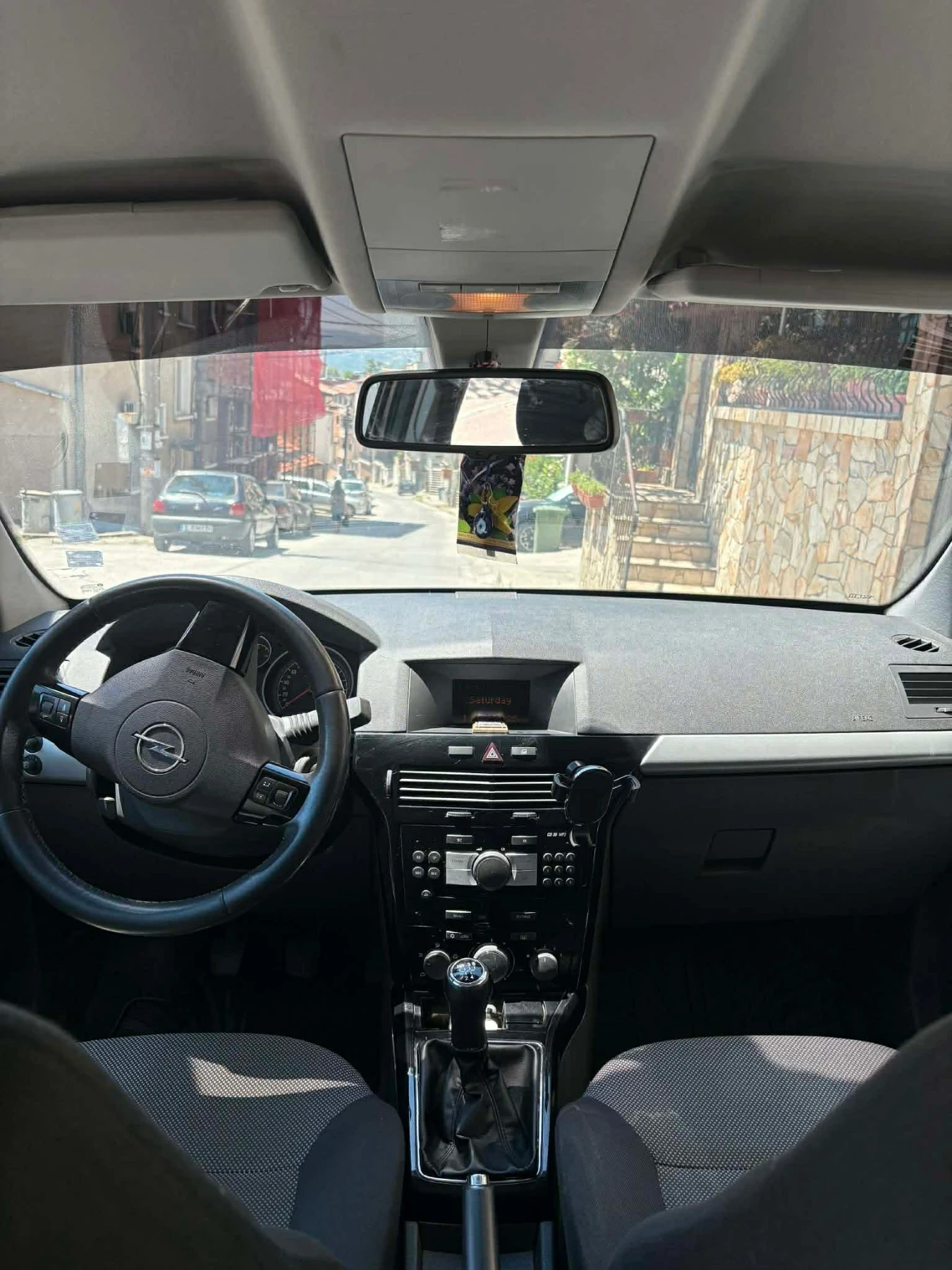 Opel Astra H, снимка 3 - Автомобили и джипове - 55316817