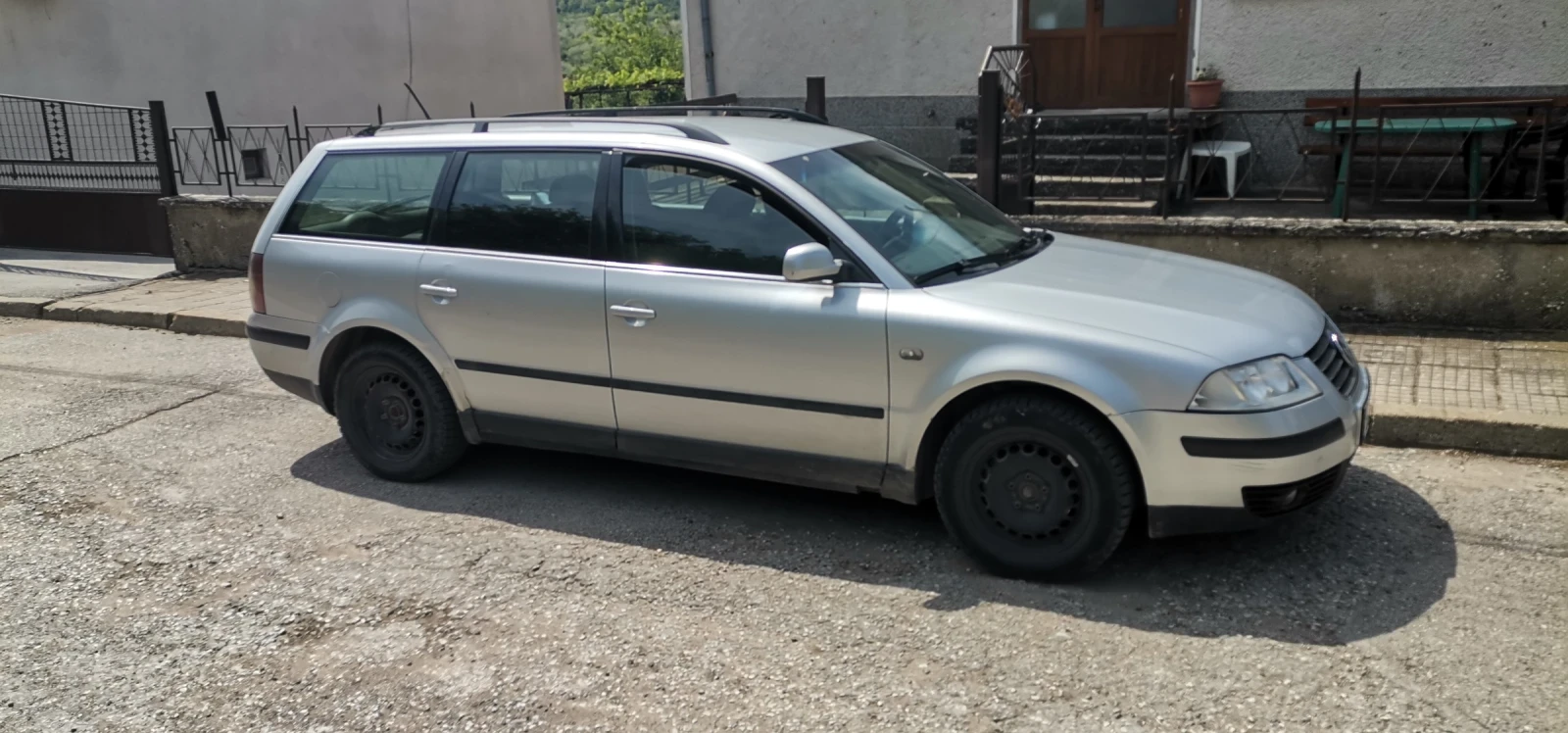 VW Passat, снимка 4 - Автомобили и джипове - 55326799