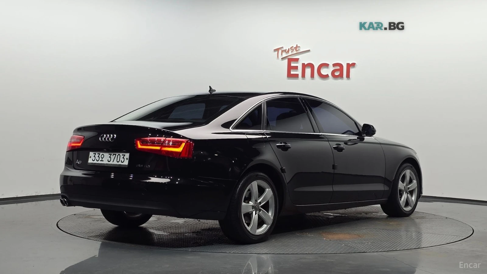 Audi A6 35 TDI DYNAMIC C7* КОЖА* ПОДГРЕВ* ПАНО* КАМЕРА* , снимка 2 - Автомобили и джипове - 55341055