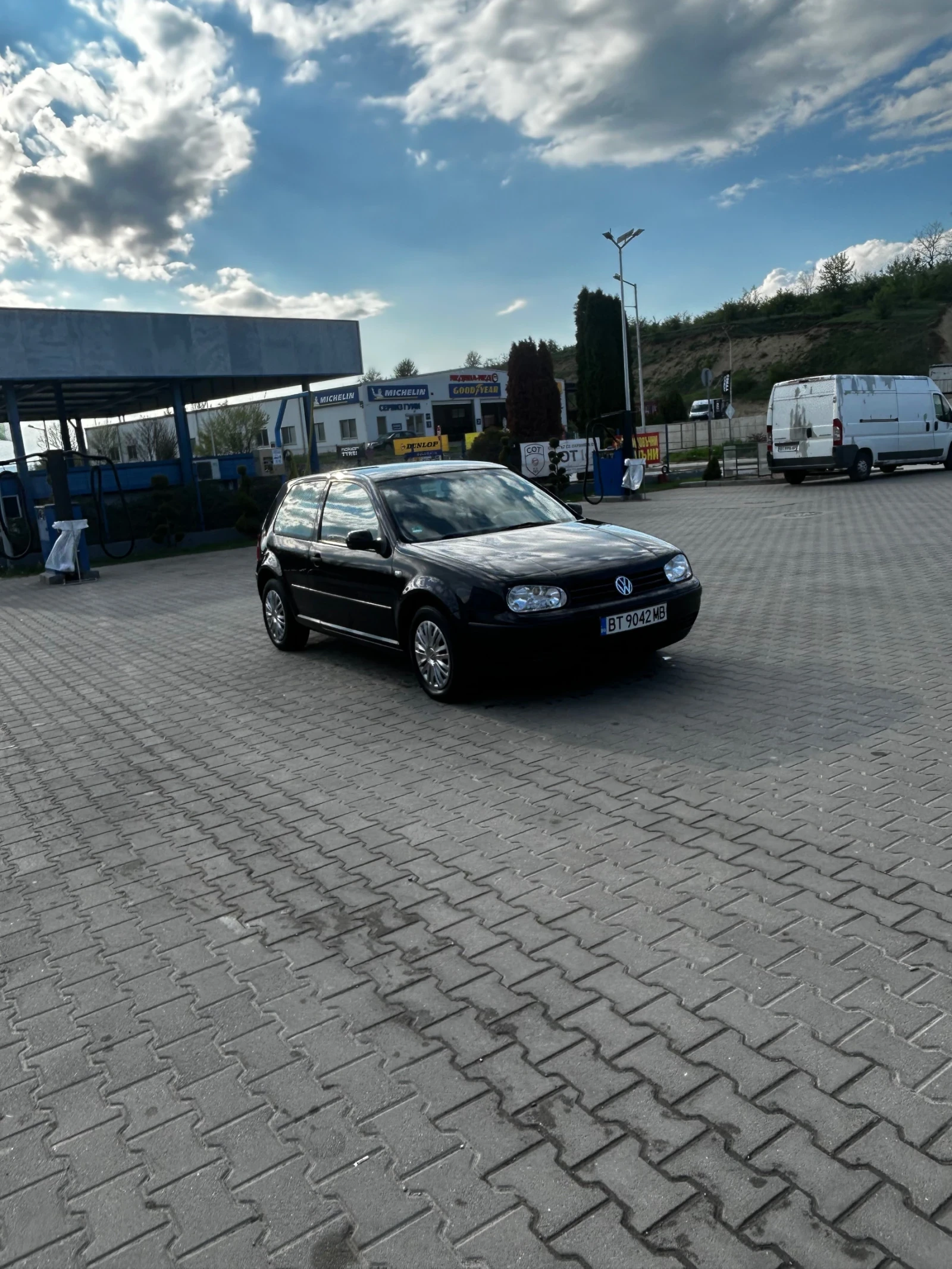 VW Golf, снимка 8 - Автомобили и джипове - 55354370