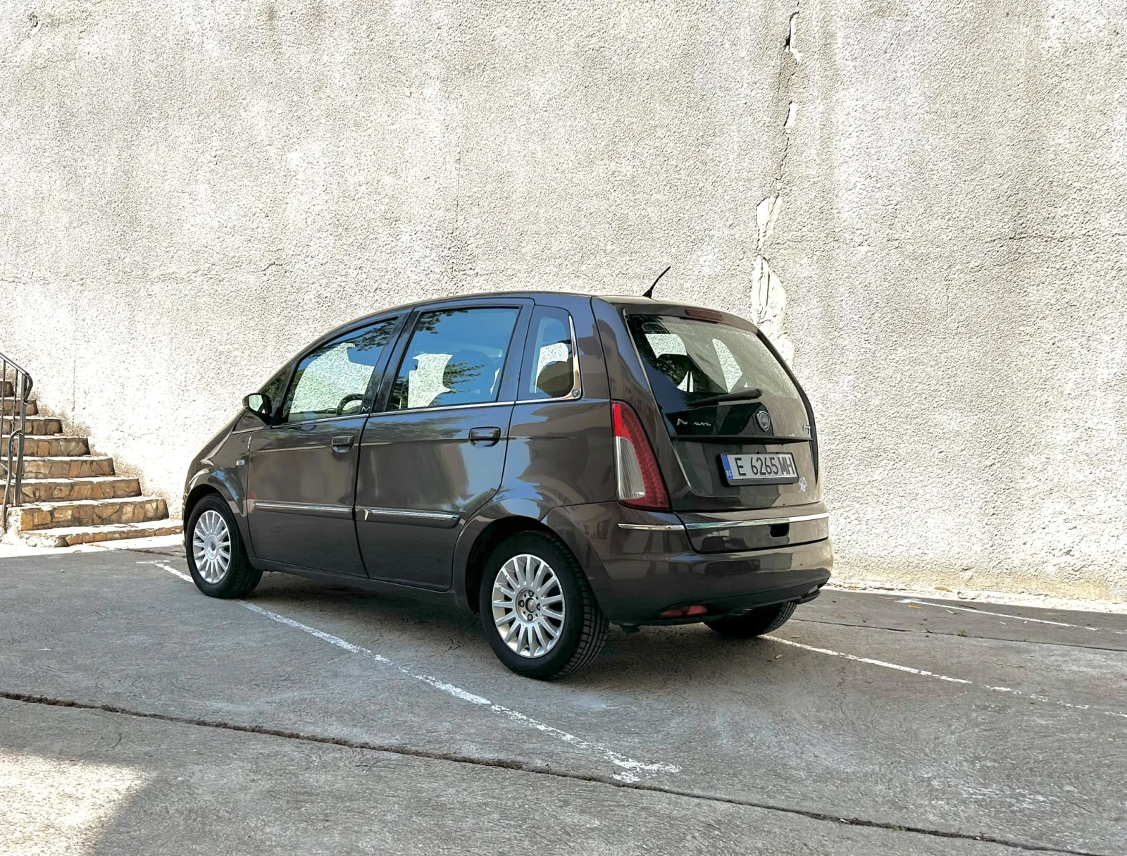 Lancia Musa 1, 3 Multijet, снимка 8 - Автомобили и джипове - 55695835