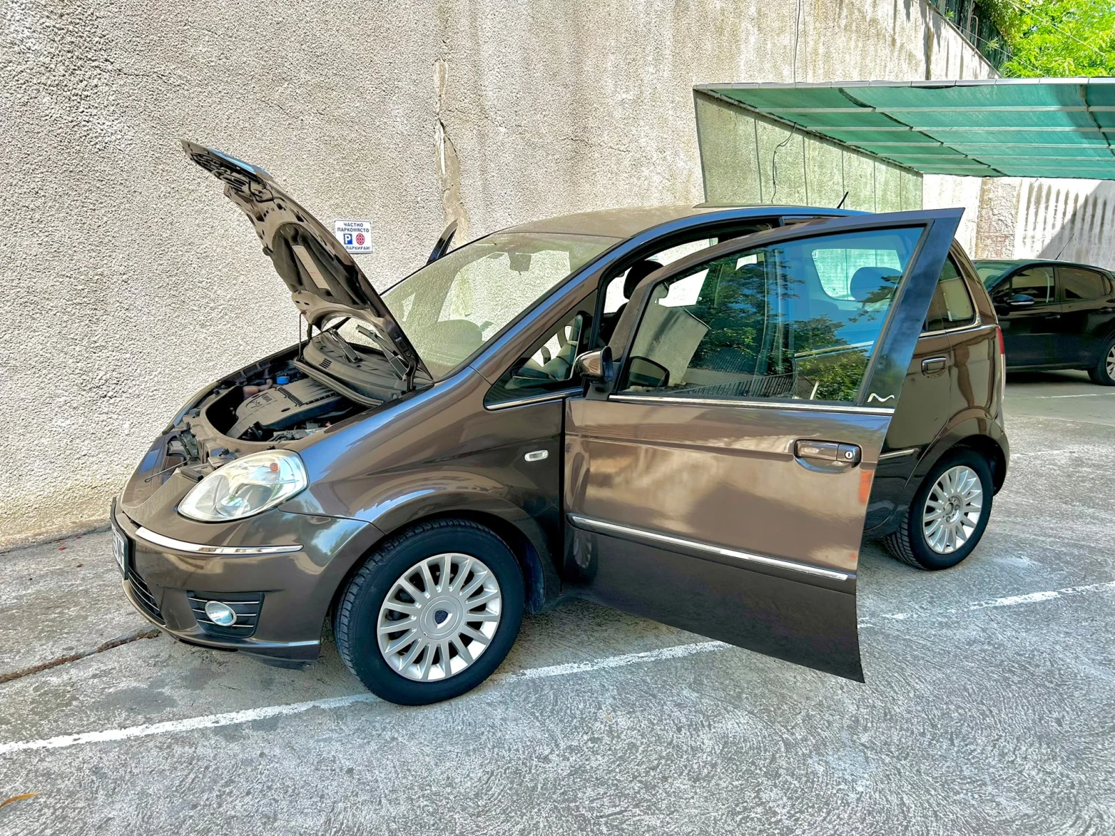 Lancia Musa 1, 3 Multijet, снимка 2 - Автомобили и джипове - 55695835