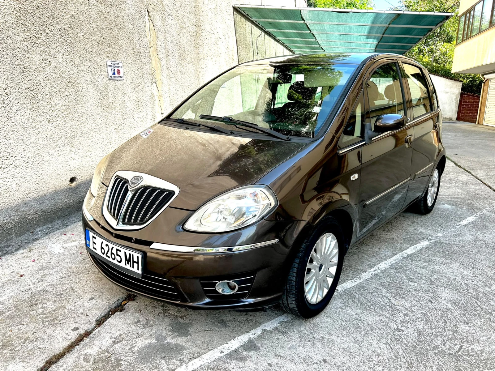 Lancia Musa 1, 3 Multijet, снимка 4 - Автомобили и джипове - 55695835