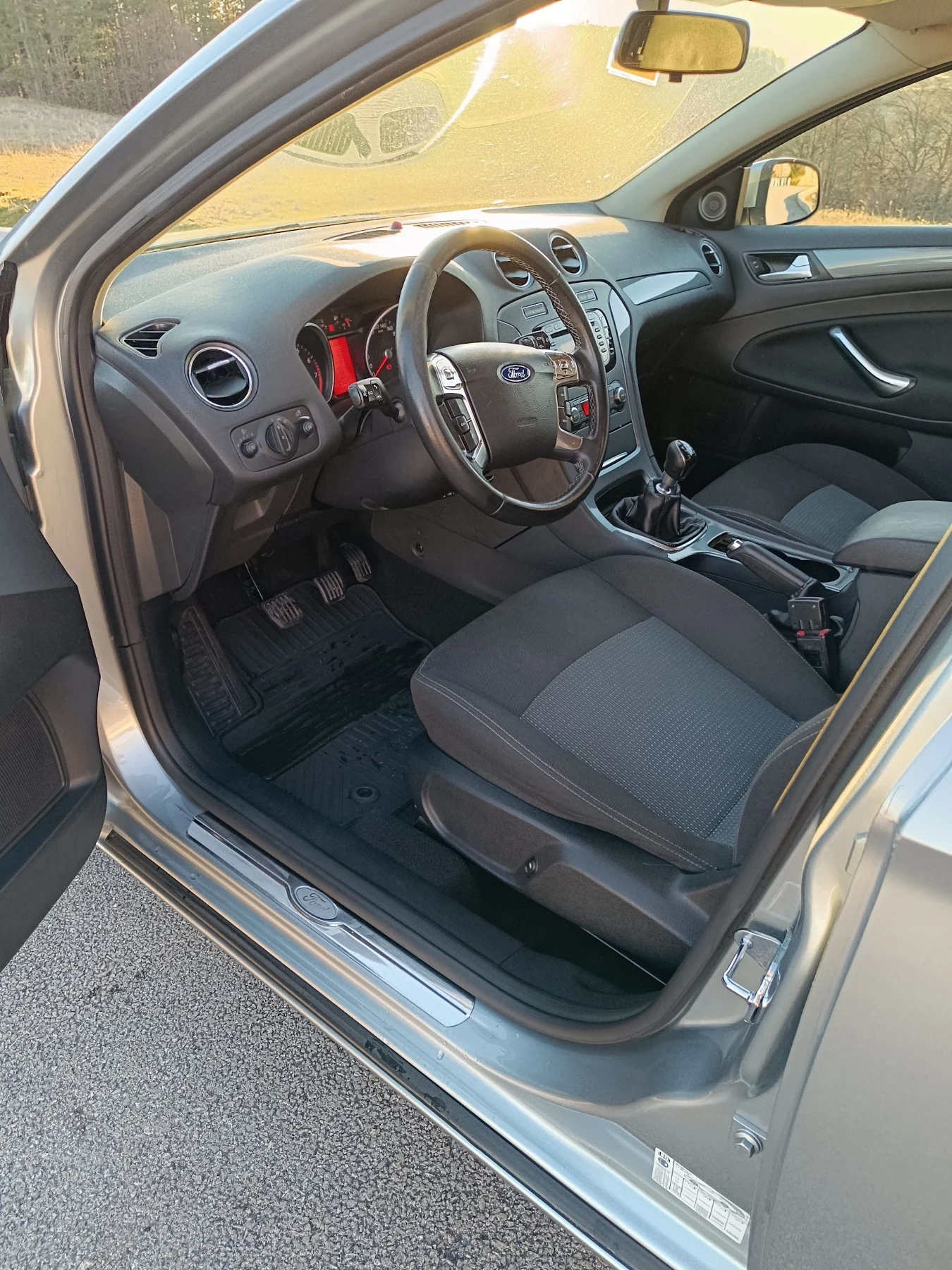 Ford Mondeo, снимка 11 - Автомобили и джипове - 55696808