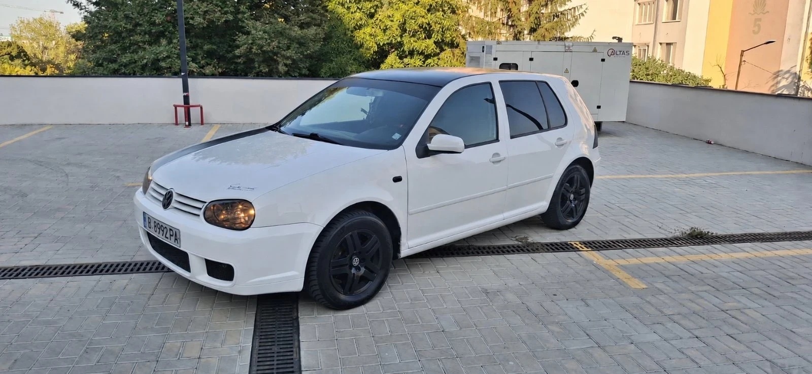 VW Golf 1.9TDI, снимка 6 - Автомобили и джипове - 55931986