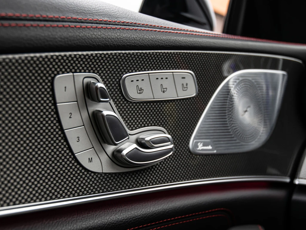 Mercedes-Benz CLS 53 AMG ОБДУХ / BURMESTER / DESIGNO GREY MAGNO / DISTRONIC, снимка 8 - Автомобили и джипове - 55949689