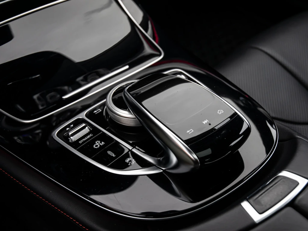 Mercedes-Benz CLS 53 AMG ОБДУХ / BURMESTER / DESIGNO GREY MAGNO / DISTRONIC, снимка 14 - Автомобили и джипове - 55949689