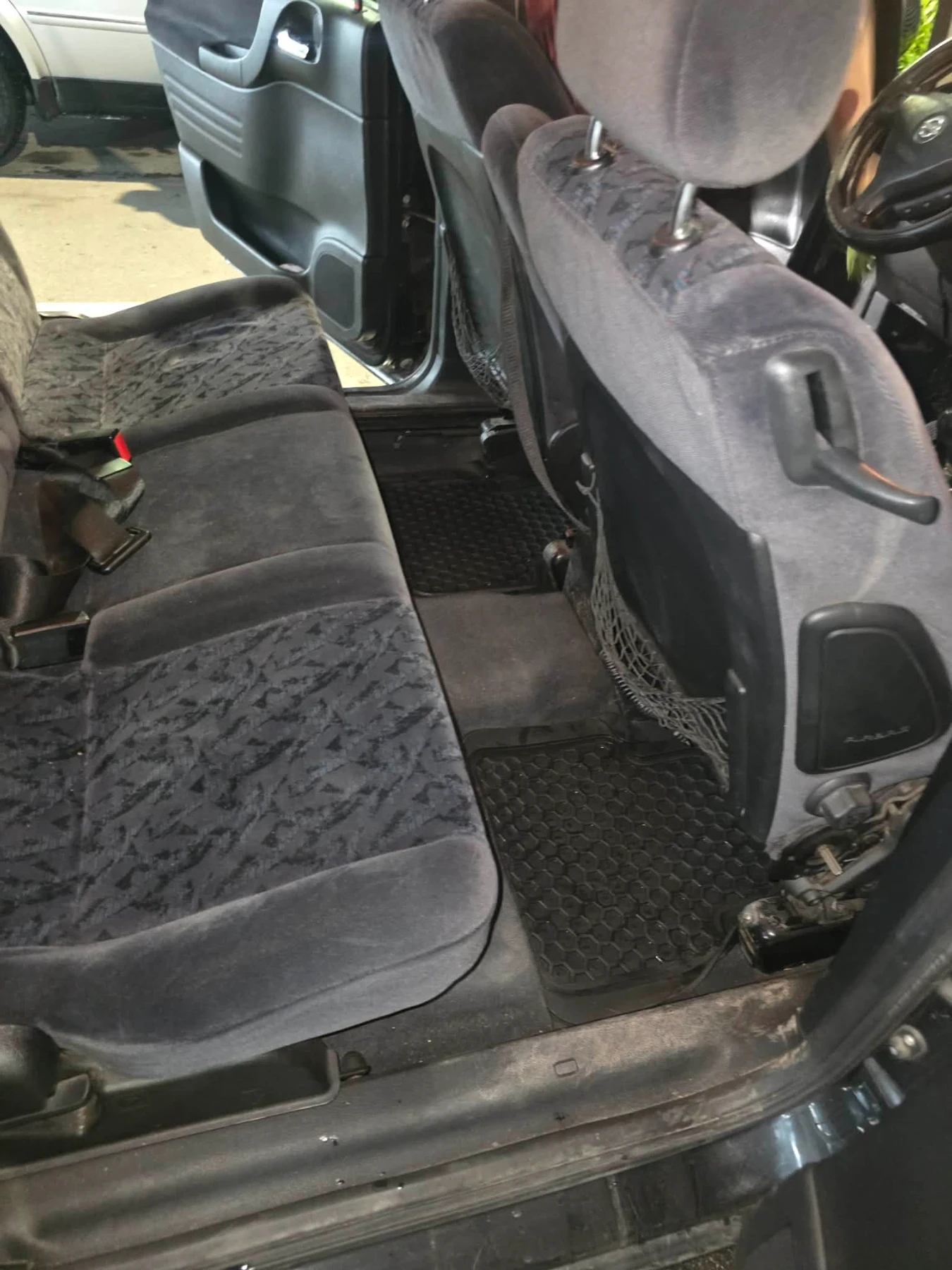 Opel Zafira, снимка 10 - Автомобили и джипове - 56162943
