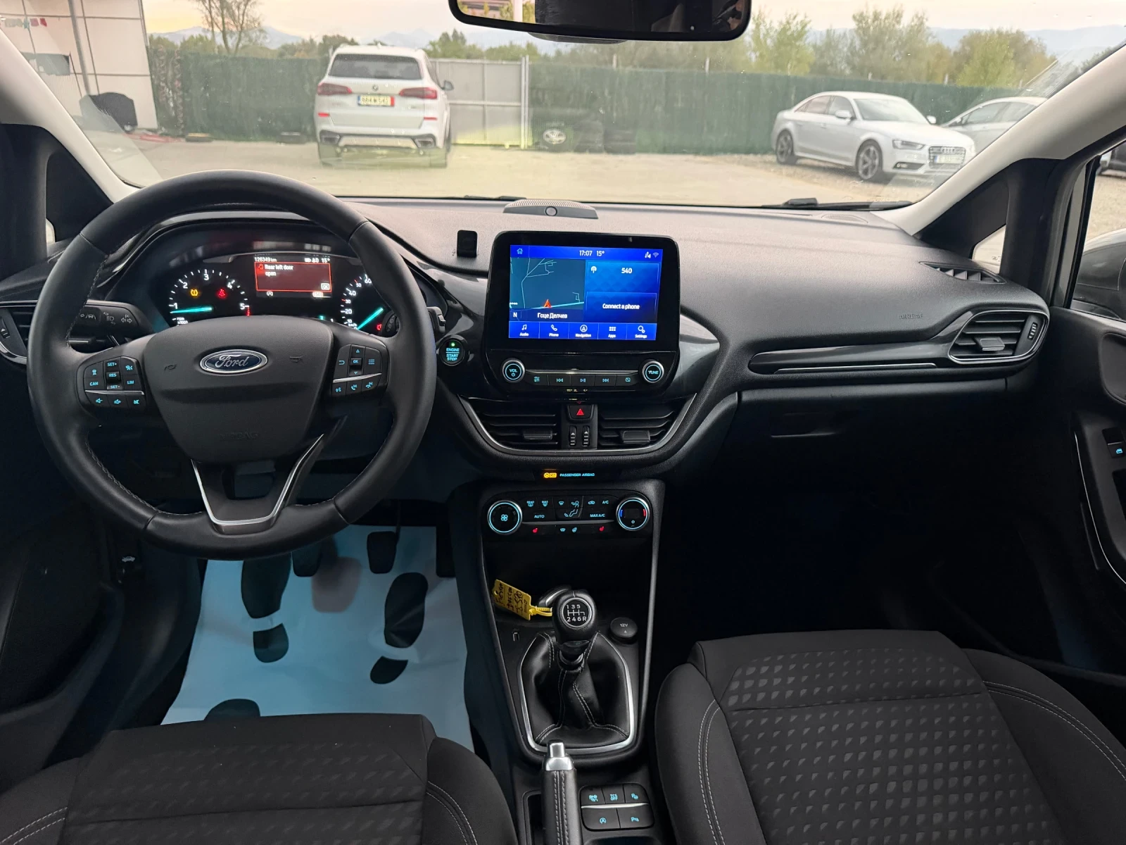 Ford Fiesta 1.5d/85hp/TITANIUM/Full extra/ , снимка 7 - Автомобили и джипове - 56304206