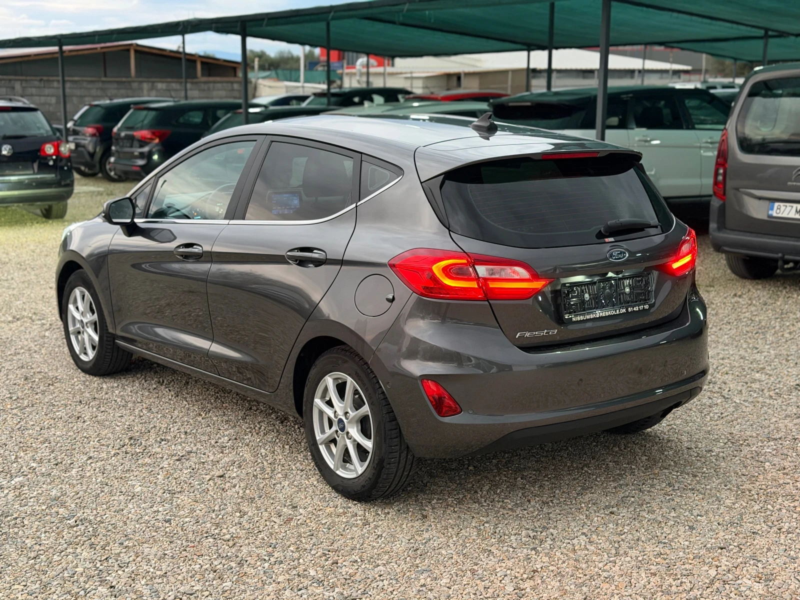 Ford Fiesta 1.5d/85hp/TITANIUM/Full extra/ , снимка 4 - Автомобили и джипове - 56304206