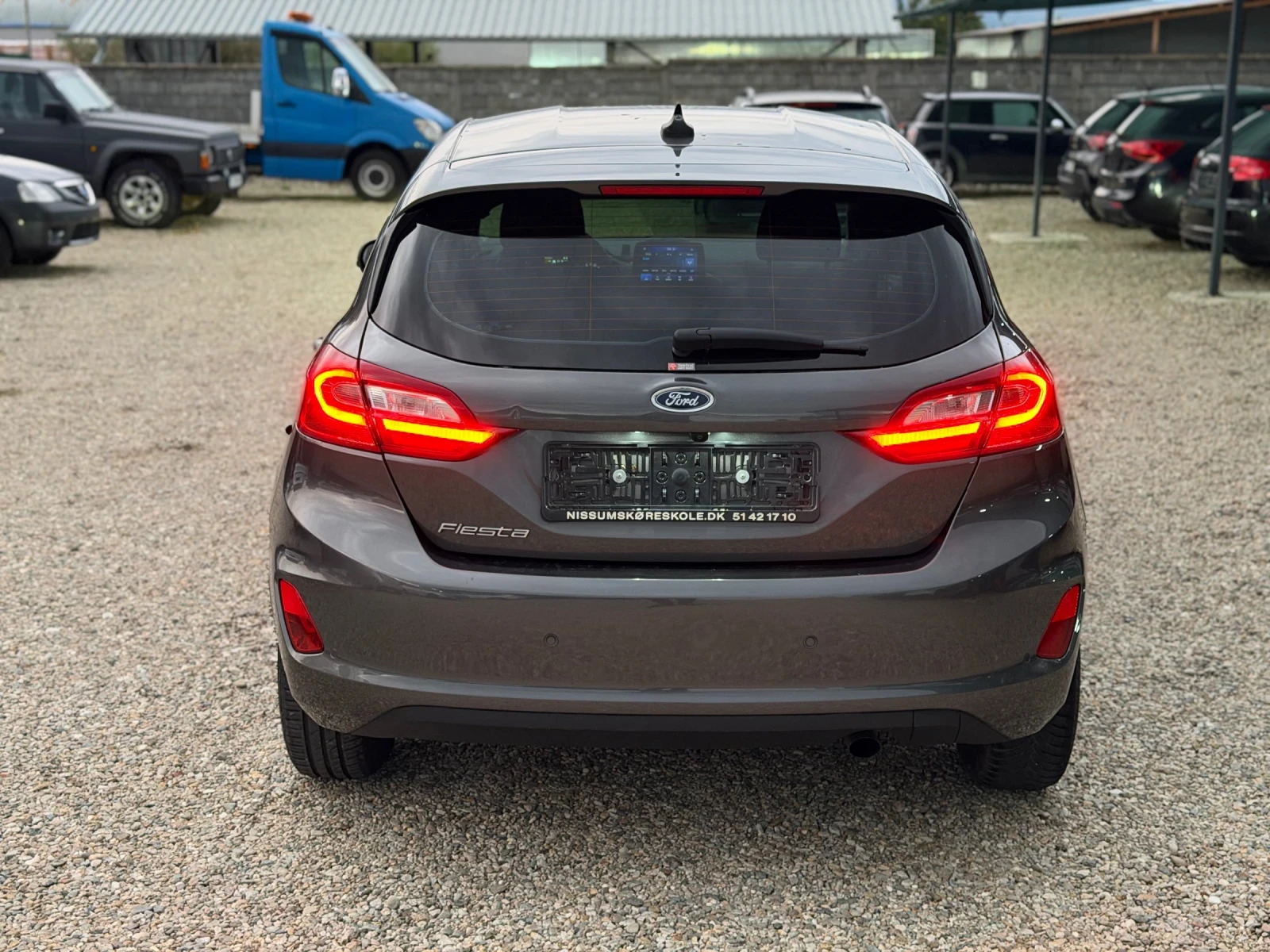 Ford Fiesta 1.5d/85hp/TITANIUM/Full extra/ , снимка 5 - Автомобили и джипове - 56304206