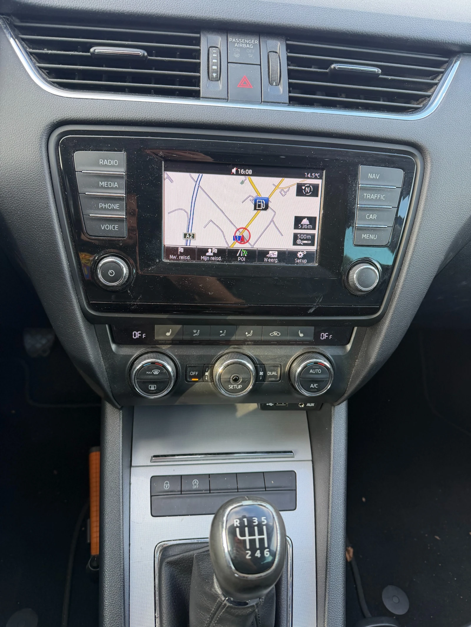 Skoda Octavia 1.4TGI NAVI EURO 6, снимка 14 - Автомобили и джипове - 56315905
