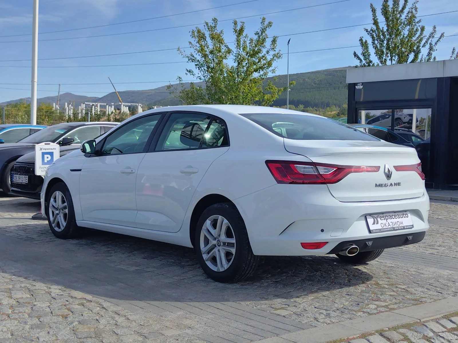 Renault Megane 1.3Tce/140к.с./Life, снимка 6 - Автомобили и джипове - 56353764