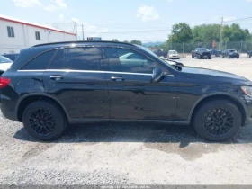 Mercedes-Benz GLC 300 4MATIC * CARFAX * ОПЦИЯ ЗА ФИНАНСИРАНЕ * , снимка 13