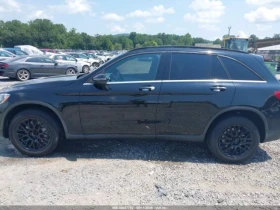 Mercedes-Benz GLC 300 4MATIC * CARFAX * ОПЦИЯ ЗА ФИНАНСИРАНЕ * , снимка 14