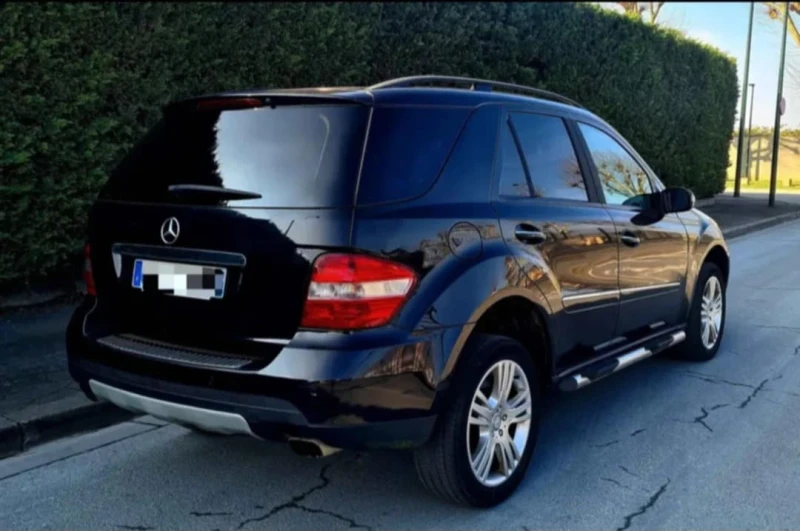 Mercedes-Benz ML 320, снимка 8 - Автомобили и джипове - 49430601