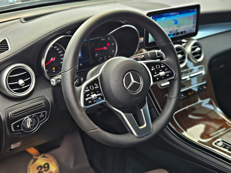 Mercedes-Benz GLC 300 AMG/GERMANY/DISTR//360CAMERA/ПОДГРEВ/AMBIENT/LIZIN, снимка 11 - Автомобили и джипове - 50988644