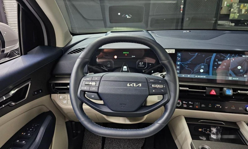 Kia Sportage Gasoline 1.6 Turbo 2WD Signature, снимка 15 - Автомобили и джипове - 51992789