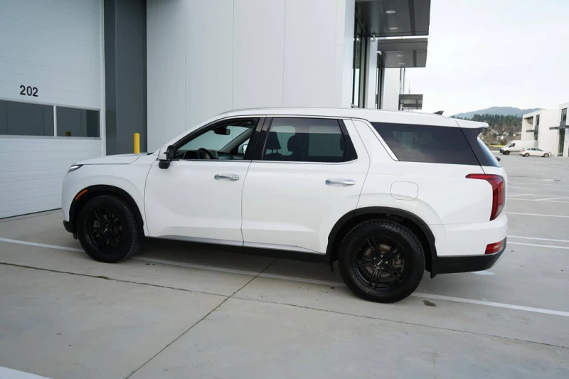 Hyundai Palisade Luxury BLINDSPOT* 360CAM* ПОДГРЕВ* ОБДУХВАНЕ* H/K*, снимка 4 - Автомобили и джипове - 52831628