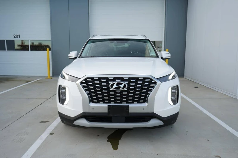 Hyundai Palisade Luxury BLINDSPOT* 360CAM* ПОДГРЕВ* ОБДУХВАНЕ* H/K*, снимка 3 - Автомобили и джипове - 52831628