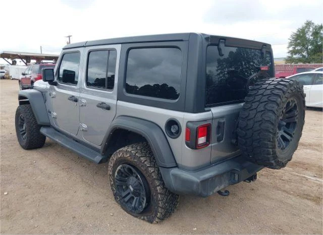 Jeep Wrangler, снимка 3 - Автомобили и джипове - 48246478