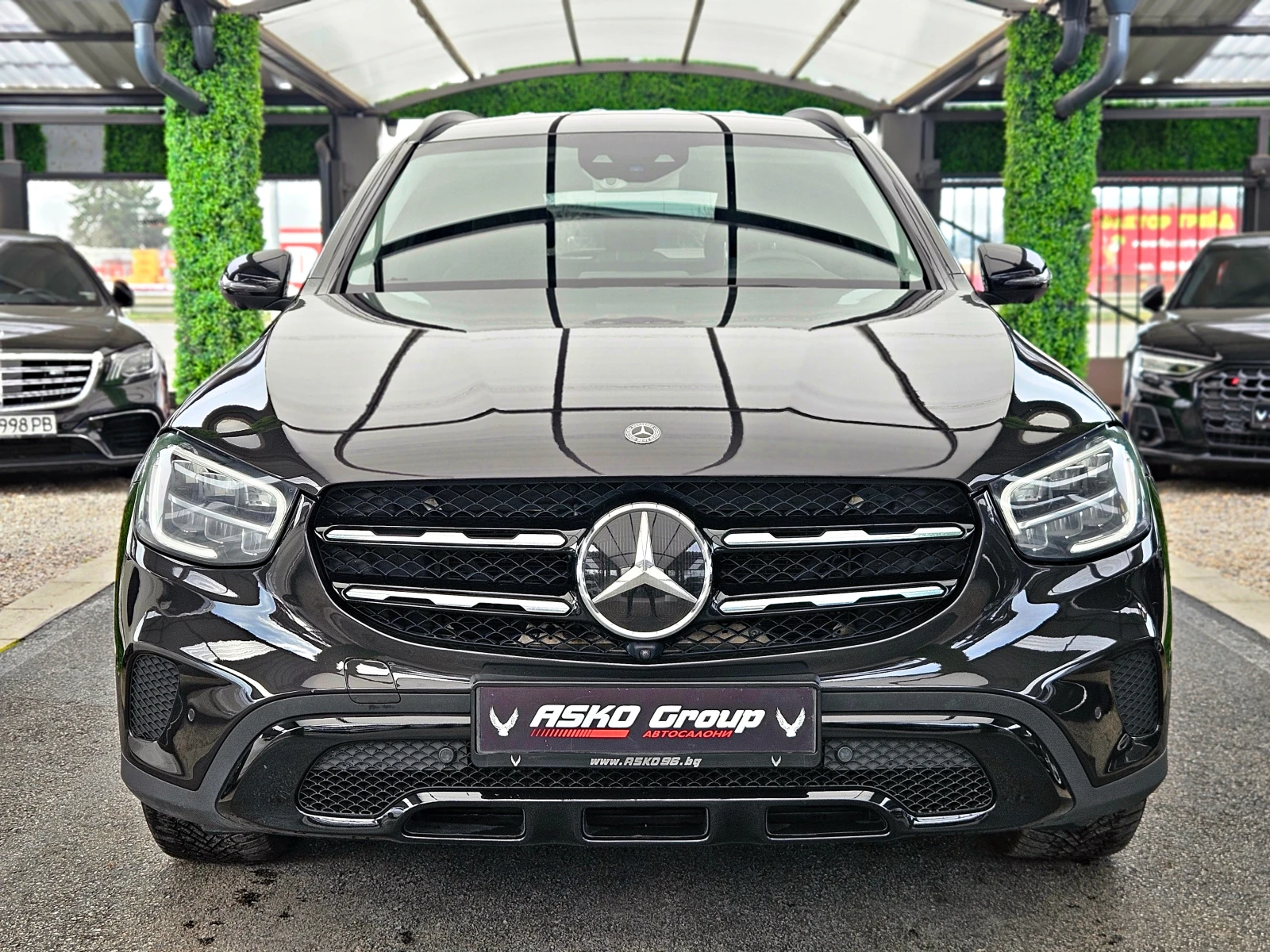 Mercedes-Benz GLC 300 AMG/GERMANY/DISTR//360CAMERA/ПОДГРEВ/AMBIENT/LIZIN, снимка 2 - Автомобили и джипове - 50988644