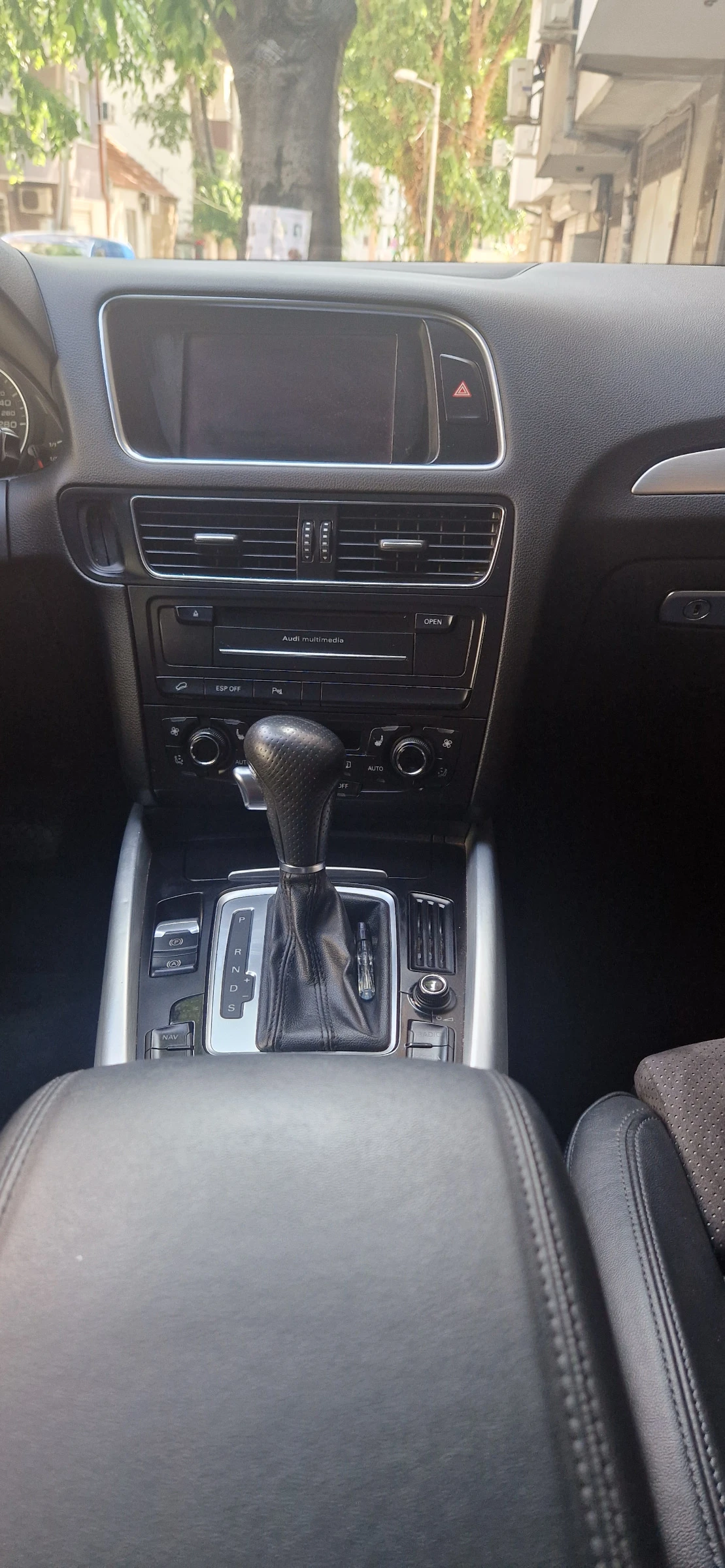 Audi Q5 3.0TDI / S-Line / 4x4 /  - изображение 9