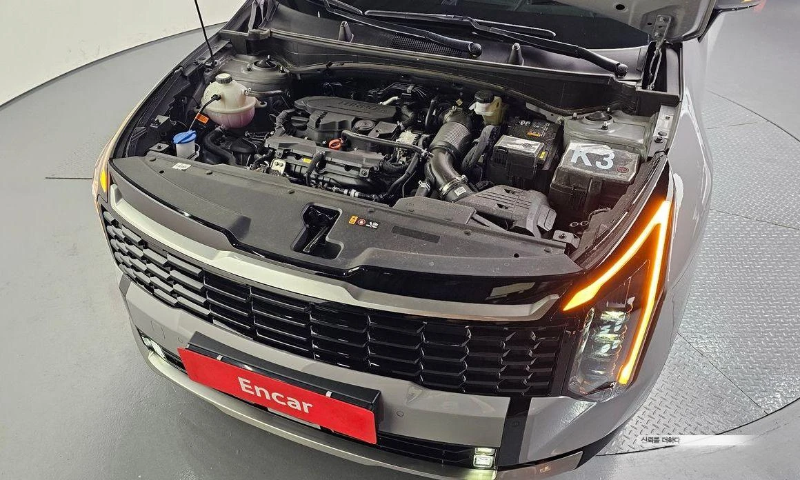 Kia Sportage Gasoline 1.6 Turbo 2WD Signature - изображение 6