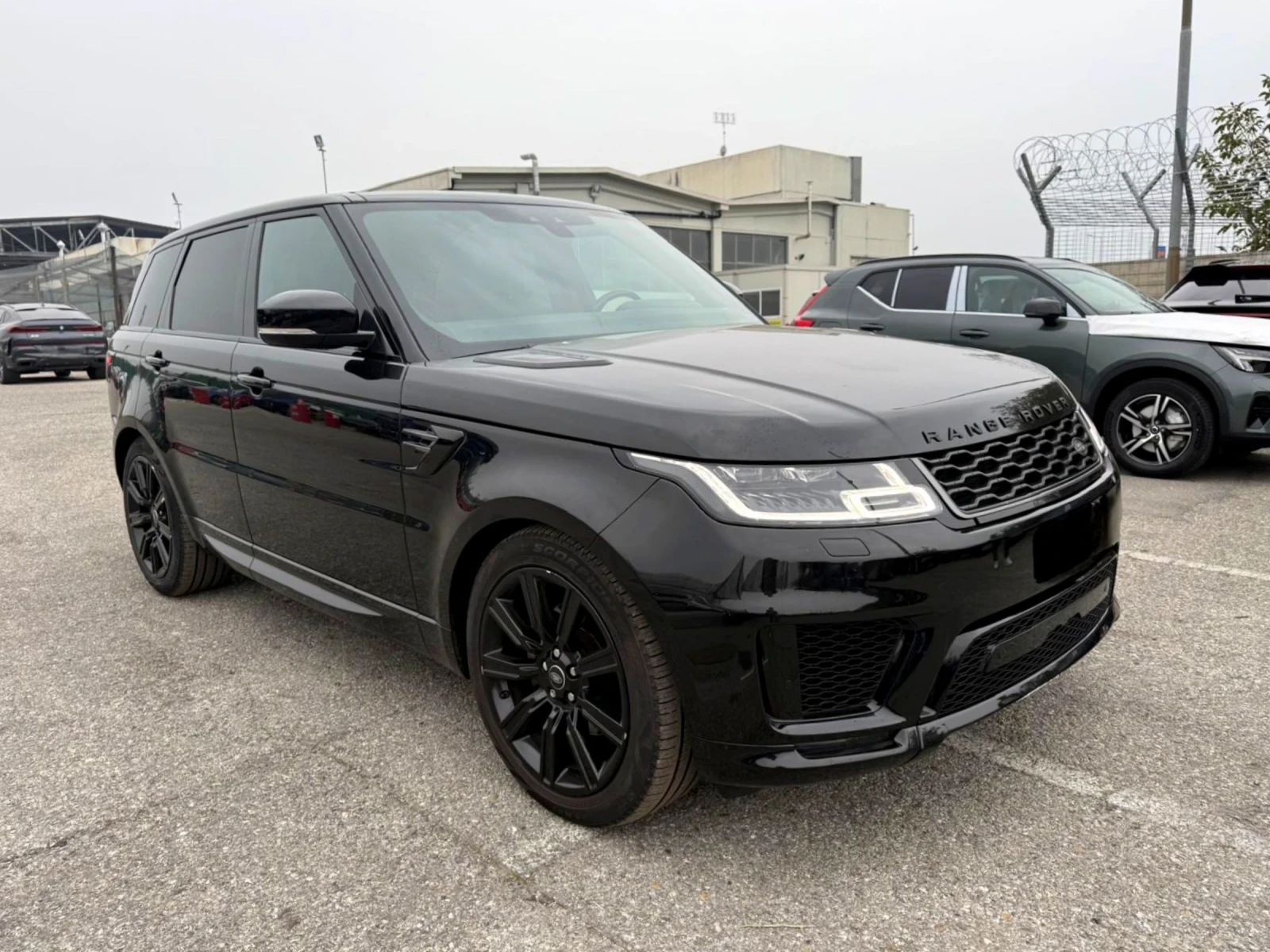 Land Rover Range Rover Sport  - изображение 2