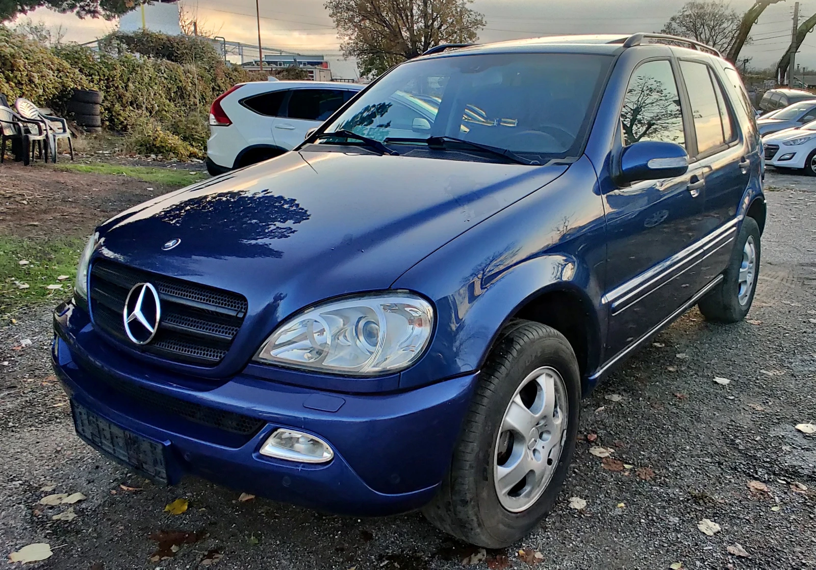 Mercedes-Benz ML 320 4x4-AUTOMATIC-ОРИГИНАЛНА БОЯ-БЕЗ ТОЧКА РЪЖДА - изображение 2