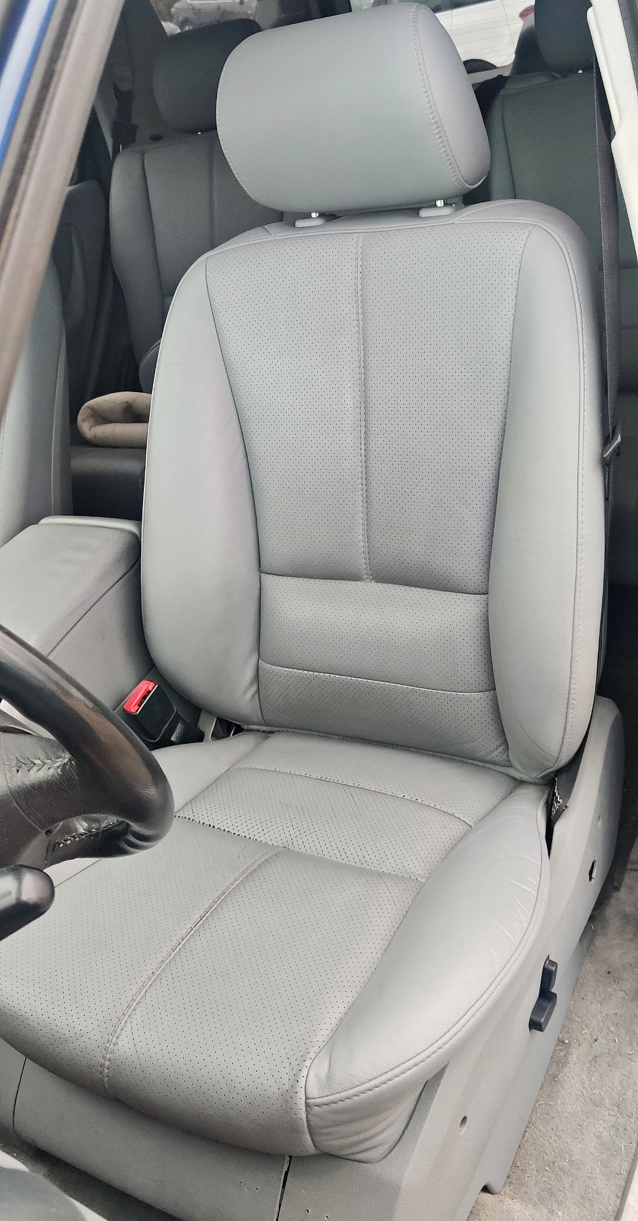 Mercedes-Benz ML 320 4x4-AUTOMATIC-ОРИГИНАЛНА БОЯ-БЕЗ ТОЧКА РЪЖДА - изображение 8