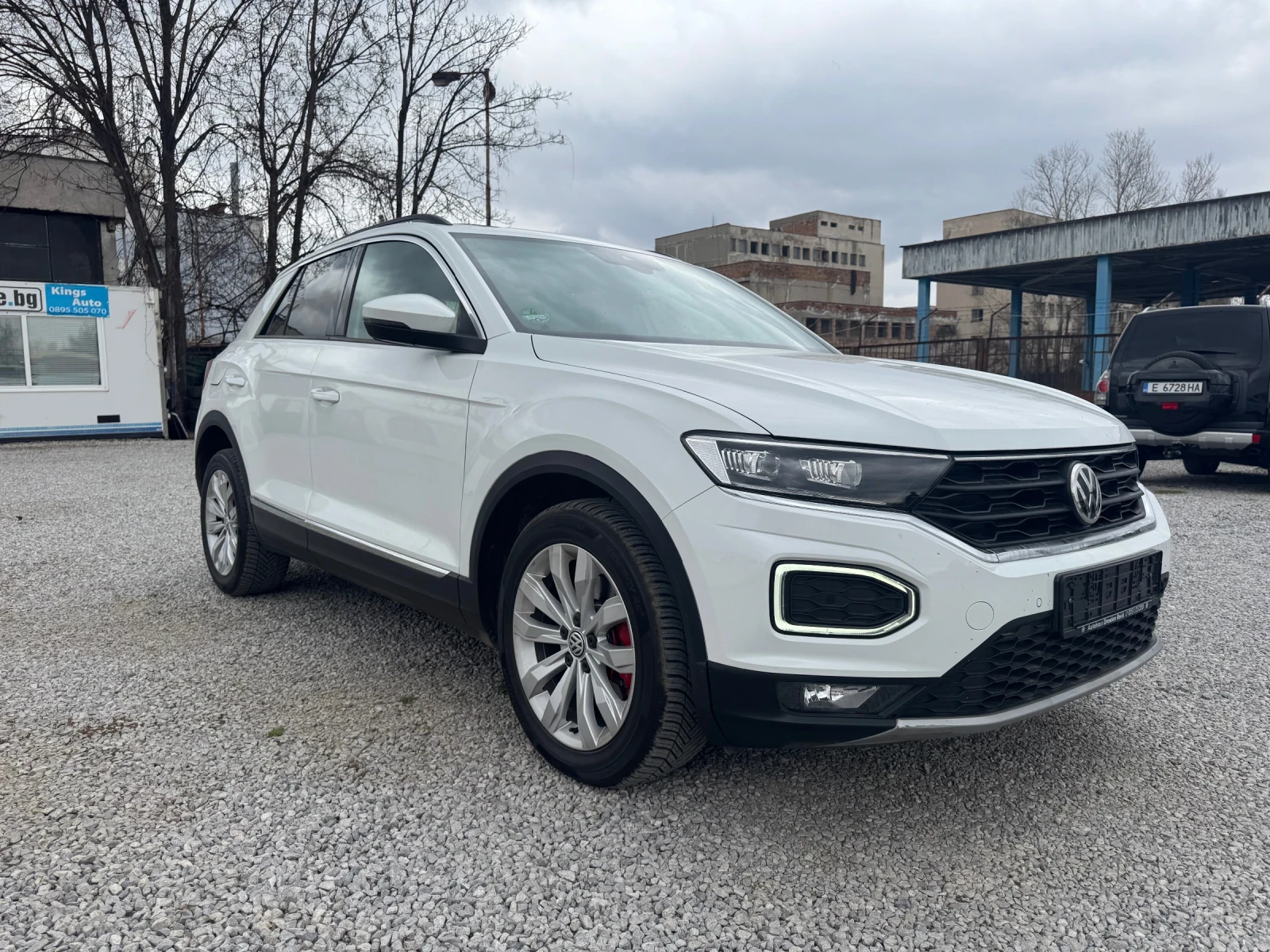 VW T-Roc 1.5i / 150ps / 2018г / ТОП /, снимка 3 - Автомобили и джипове - 53911628