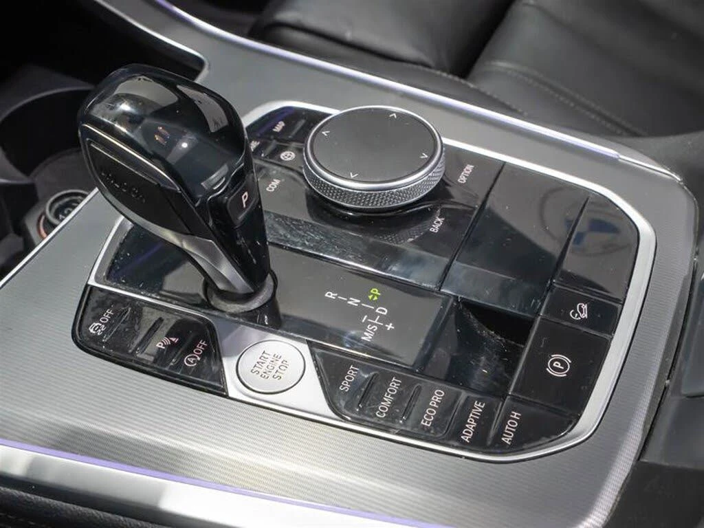 BMW X5 40i xDrive* DIGITAL* AMBIENT* PANORAMA* MEMORY* , снимка 13 - Автомобили и джипове - 53970885