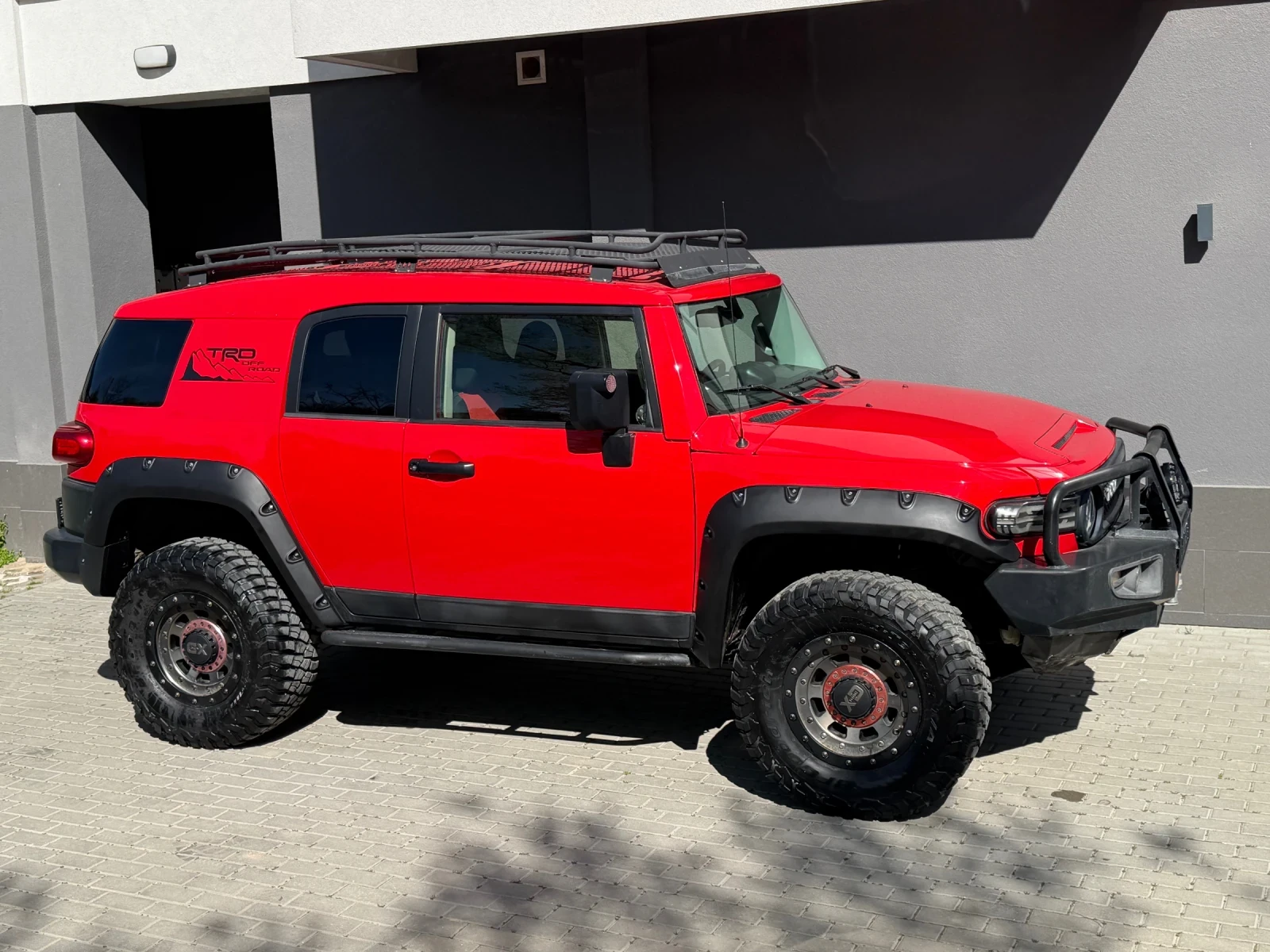 Toyota Fj cruiser Trail Teams, снимка 2 - Автомобили и джипове - 54346349