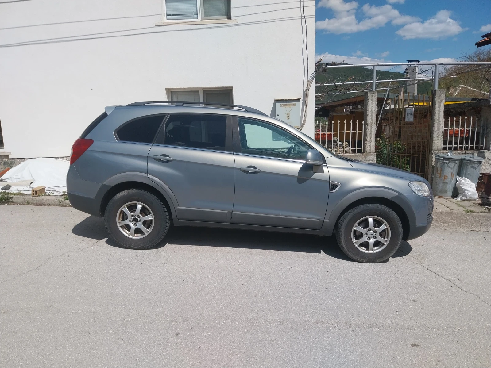 Chevrolet Captiva, снимка 2 - Автомобили и джипове - 54427596