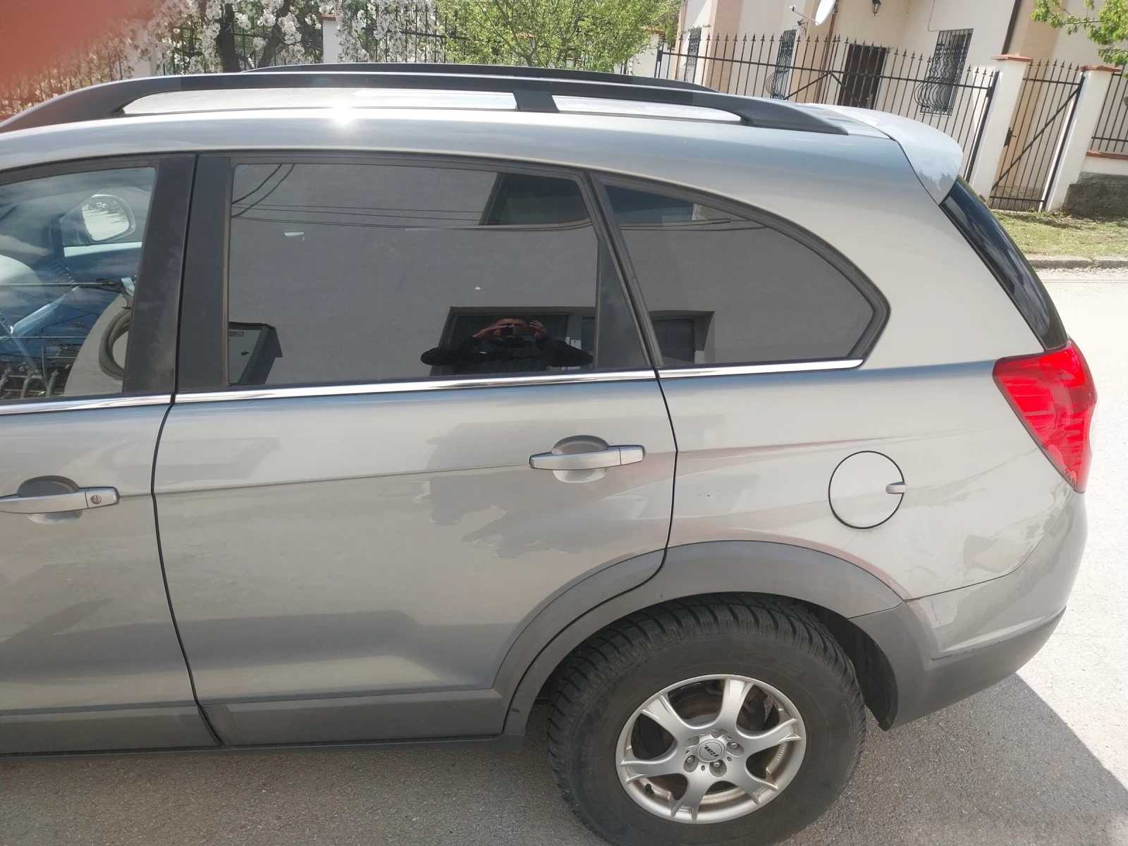 Chevrolet Captiva, снимка 3 - Автомобили и джипове - 54427596