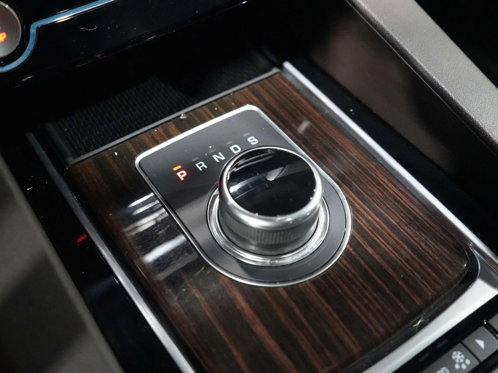 Jaguar F-PACE Prestige, ПАНО, ЦЕНА ДО БГ, снимка 10 - Автомобили и джипове - 54980465