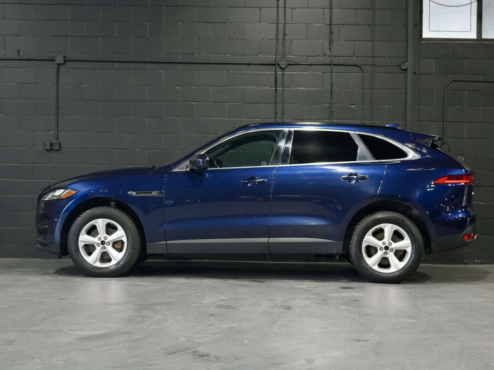 Jaguar F-PACE Prestige, ПАНО, ЦЕНА ДО БГ, снимка 5 - Автомобили и джипове - 54980465