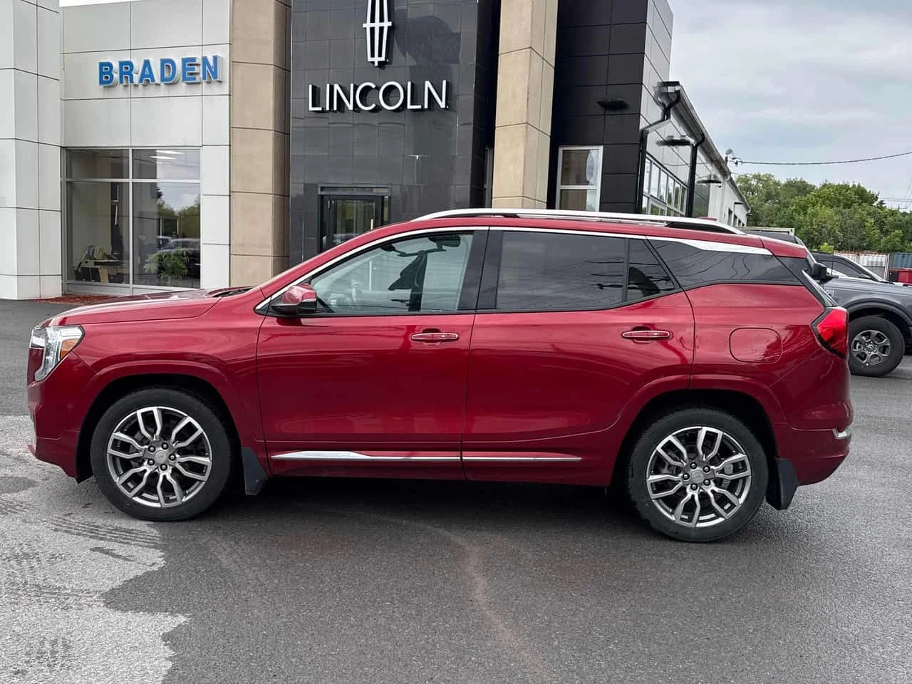 Gmc Terrain * Denali * АВТОКРЕДИТ БЕЗ ПЪРВОНАЧАЛНА ВНОСКА* , снимка 2 - Автомобили и джипове - 55129742