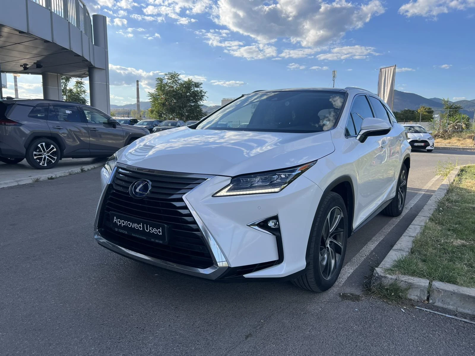 Lexus RX 450h 3.5 V6 Luxury AWD, снимка 8 - Автомобили и джипове - 56196775