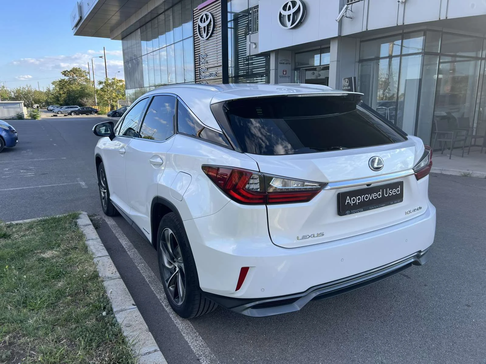 Lexus RX 450h 3.5 V6 Luxury AWD, снимка 6 - Автомобили и джипове - 56196775