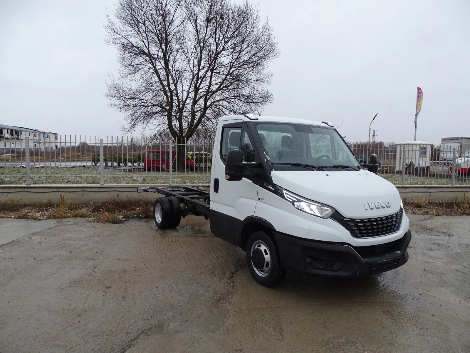 Iveco Daily 35C21  3.0HPI  КАТ. * Б* Климатроник , снимка 1