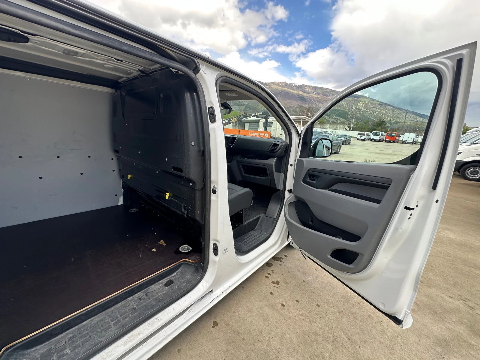 Citroen Jumpy 2.0HDI!FULL!LED!КЛИМА! - изображение 7
